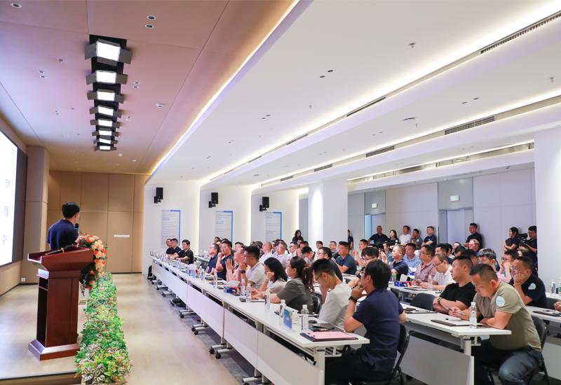 BB电子游戏新品 | 植物照明专属多边形战士VP-E、VP-G，，，高集成、超稳固